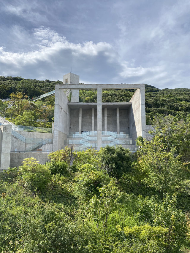 【淡路島】まるで空中神殿