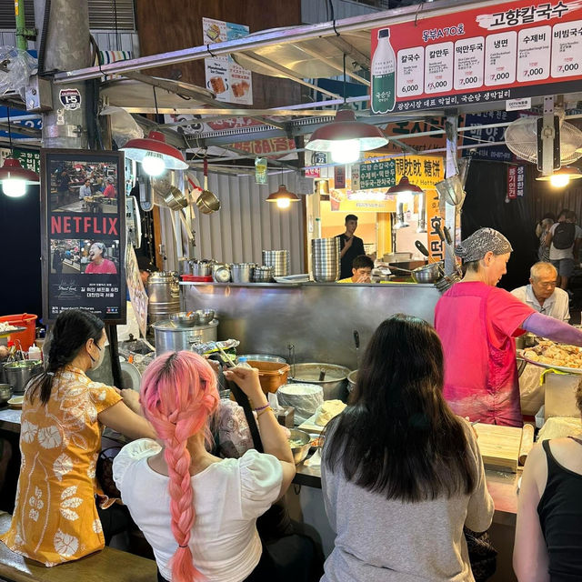 Gwangjang Market: A Street Food Paradise