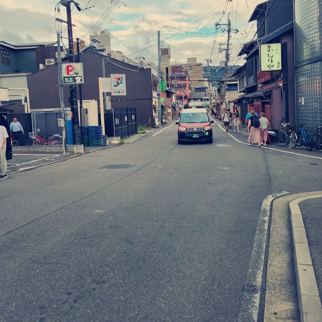 京都祇園：古風與現代交織的魅力