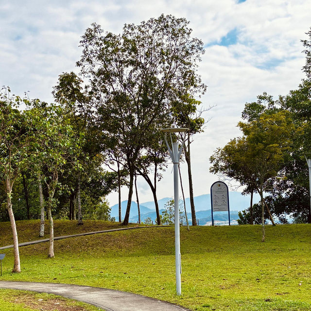 Serene Escape at S2 Hill Park