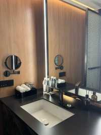 青島曜石 X 酒店