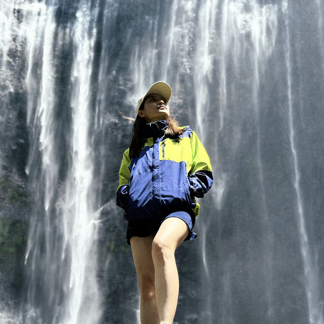 Tumpak sewu waterfall , indonesia