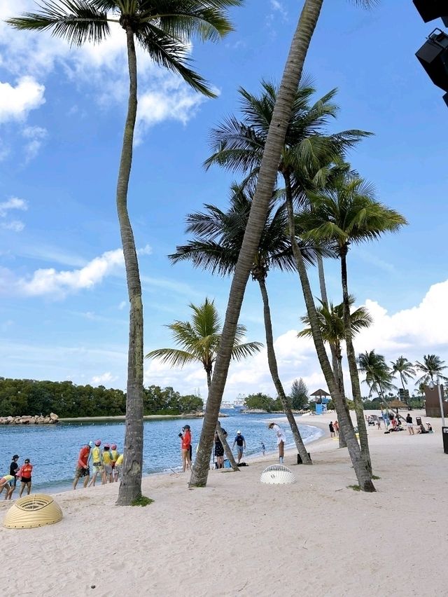 A Fun-filled Day at Sentosa's Siloso Beach
