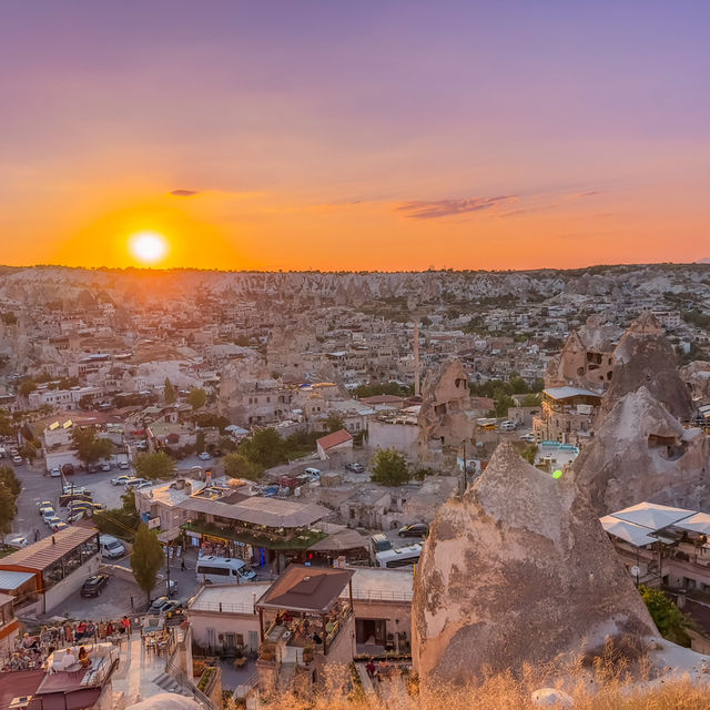 Soar Above Cappadocia: A Land of Dreams, Balloons, and Ancient Wonders!