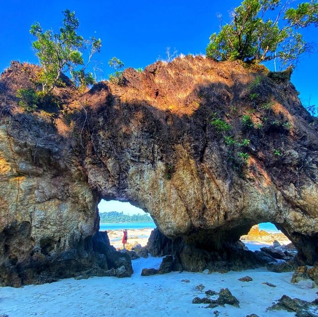 ที่เที่ยวบนเกาะพยาม