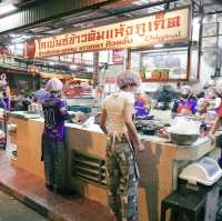 ”โกเบ๊นซ์ข้าวต้มแห้งภูเก็ต“ ร้านอร่อยระดับมิชลิน