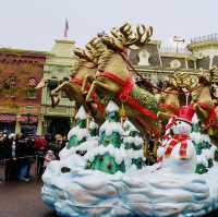 Christmas Cheer at Magical Disney Paris