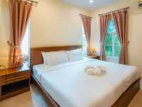Talay Hotel & Villa Cha Am
