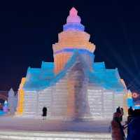 Ice and Snow World ❤️Love among Asia
