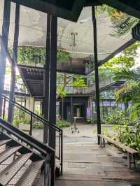 RAWR Cafe 曼谷森林系咖啡廳，彷如走入森林小屋
