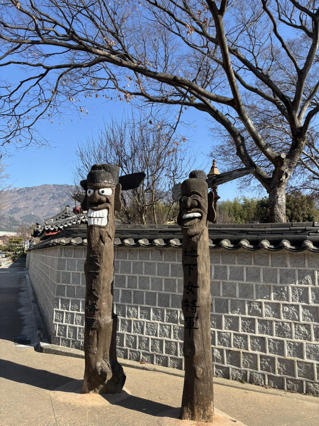민주화운동과 창원의 역사를 공부할 수 있는 민속관😀
