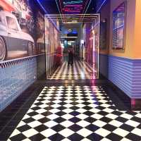 Theme Lavatories 