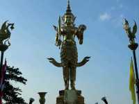 กราบสักการะ หลวงพ่อผาเงา วัดเก่าแก่เมืองเชียงแสน