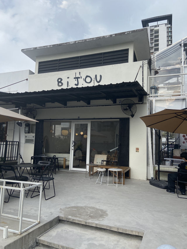 Coffee, Comfort & Charm at Bijou Café