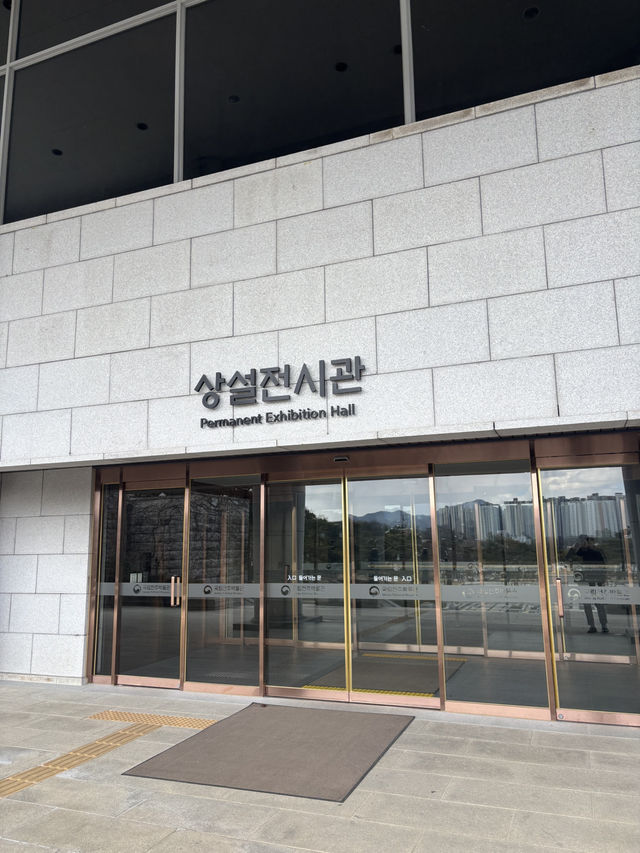 넓은 전시실이 있는 국립전주박물관😆