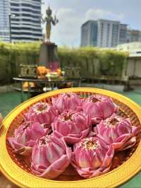 ศาลพระแม่ลักษมี เกษรวิลเลจ