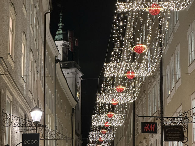 Salzburg After Dark: A Nighttime Fairytale