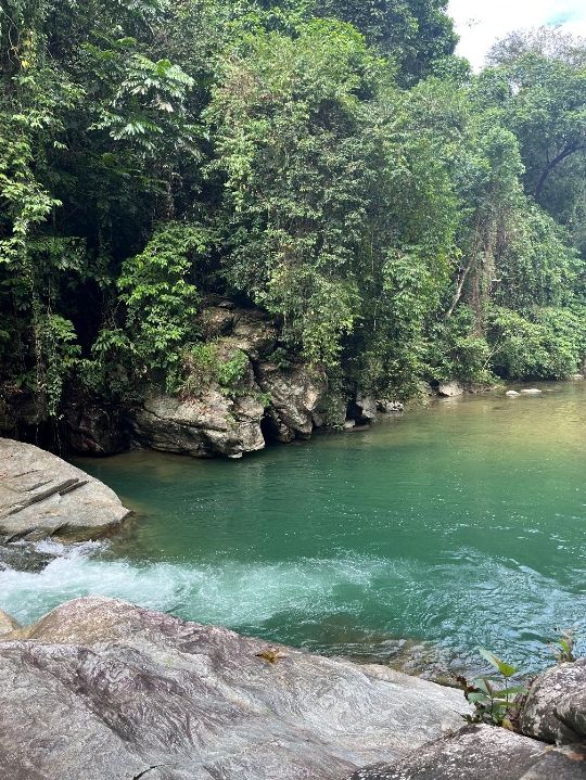 MINDORO ISLAND TRAVEL