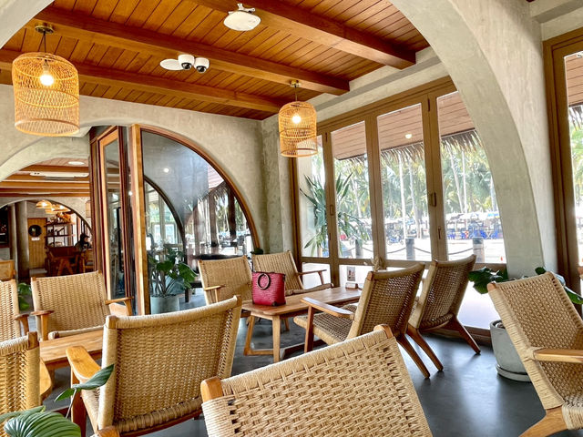 Aloha Beach Cafe บางแสน: กับเมนูพิเศษเดือนวาเลนไทน์