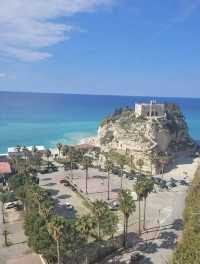 A Coastal Paradise – My Visit to Tropea, Italy