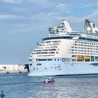 Voyager of the Seas: A Floating Wonderland