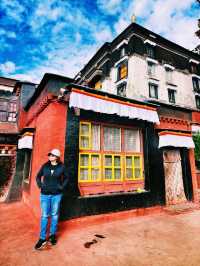 Journey to Tashi Lhunpo: A Spiritual Encounter in Tibet