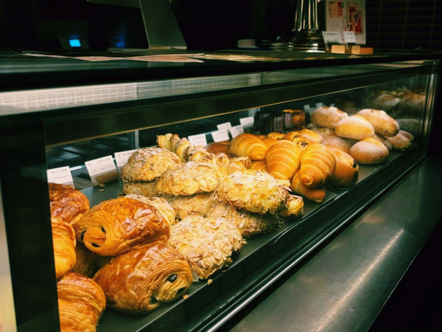 🇨🇳:上海 おしゃれな朝食で一日をスタート！🍞