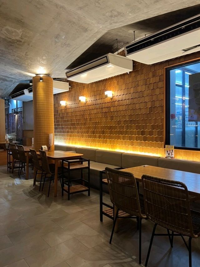 ป๊อกป๊อก อีสาน คาเฟ่ X Punthai Coffee