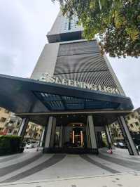 “Sleeping Lion Suites Kuala Lumpur — Urban Sophistication in the Heart of Bukit Bintang”