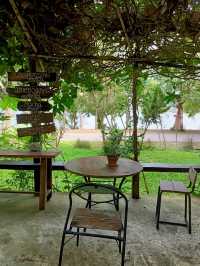 ร้านต้นแจง คาเฟ่ วิวทะเล บรรยากาศดี