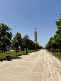 Spring in Dushanbe – Monument Istiklol Stroll