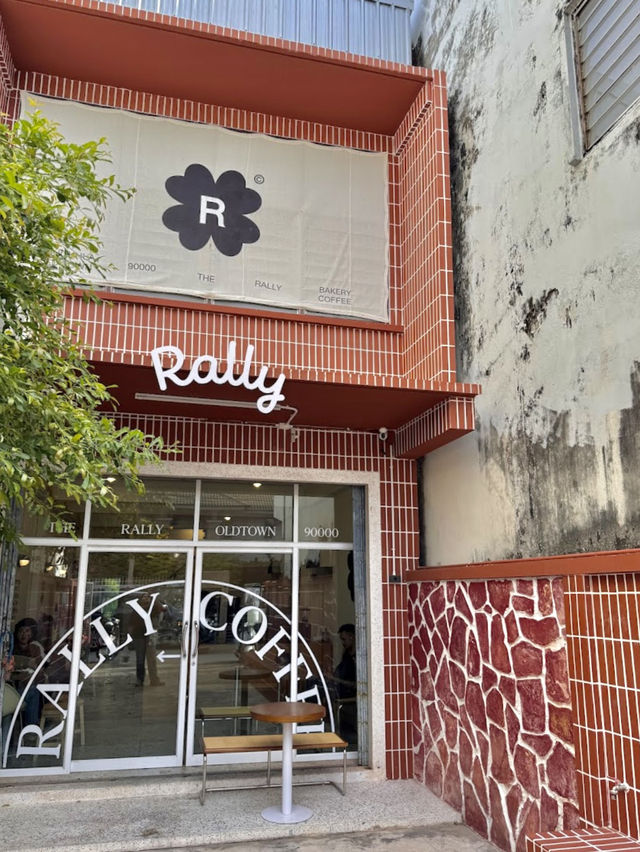 The Rally Coffee คาเฟ่สุดชิคในย่านเมืองเก่า
