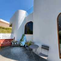 คาเฟ่สีขาว วิวดอยหลวงเชียงดาว : Atmosphere resort