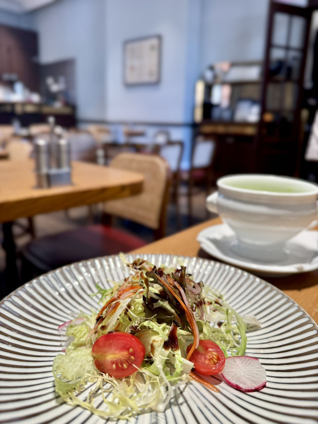 悠閒法國巴黎小館午餐🇫🇷🍴
