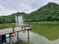 เดอะ วิลเลจ ฟาร์ม ทู คาเฟ่