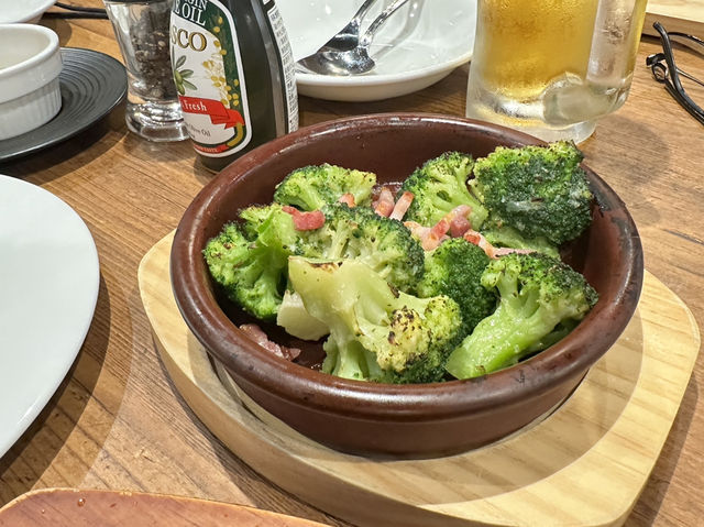 日本關西機場 義大利餐廳 Olive Hill