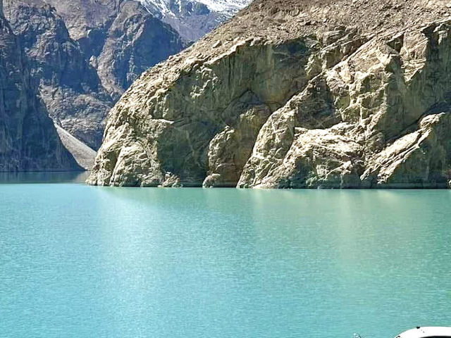 Not all those who wander are lost—pakist