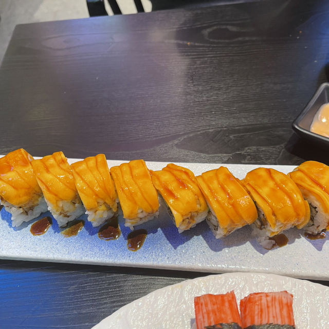 Sashimi và sushi ngon tuyệt vời ❤️❤️