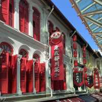 Vibrant Streets of Heritage: Exploring Chinatown Singapore