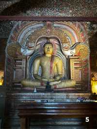🇱🇰 ダンブッラ石窟寺院