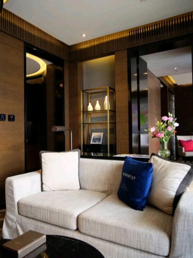 🏨 137 Pillars Suites & Residences Bangkok – A Dream Stay in the Sky! ✨