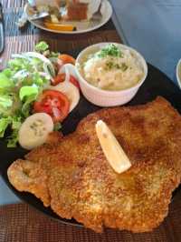 Juergen's Corner Cafe and Restaurant