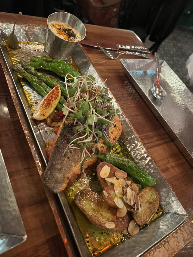 Romantic Date Night in Montreal – Damas ✨🍷🌹