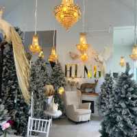 HLNG Cafe (หลง คาเฟ่) – คาเฟ่สวนอังกฤษสุดเพอร์เฟกต์