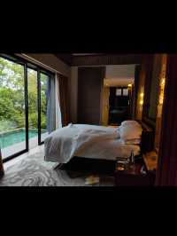 📍 Hai Yan, Langkawi – Exquisite Chinese Fine Dining with Breathtaking Sea Views