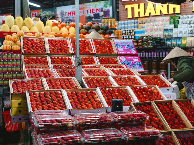 เดินเที่ยว Night Market Dalat 