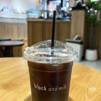 Black and Milk at Rimkhobfa Bookstore
