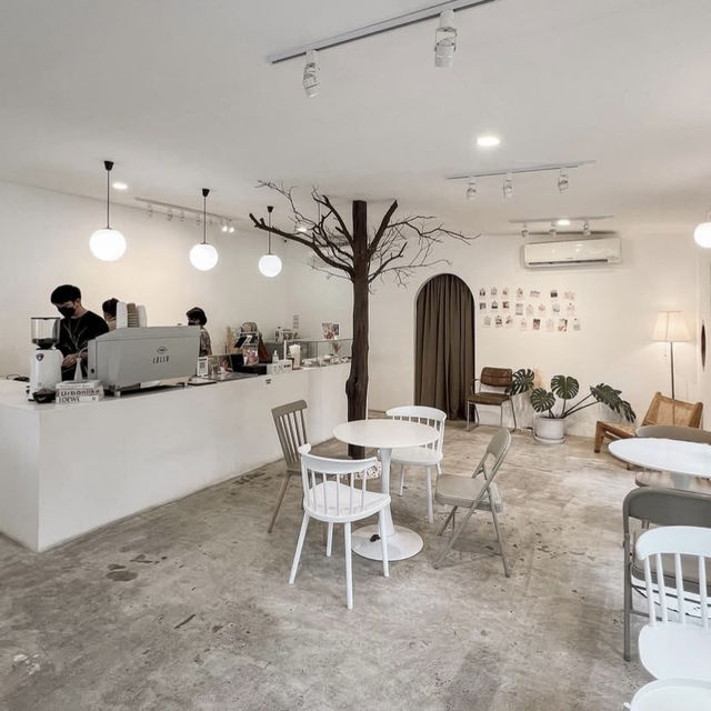 Coming Home Café & Seascape ราไวย์ ภูเก็ต