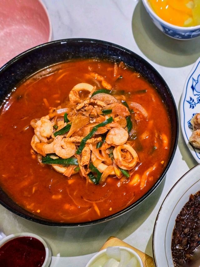 Yeon Jung ร้านอาหารเกาหลีสไตล์จีน