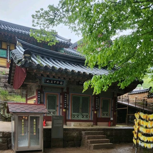 Temple Time & Zen Vibes, Haeinsa Hits Different